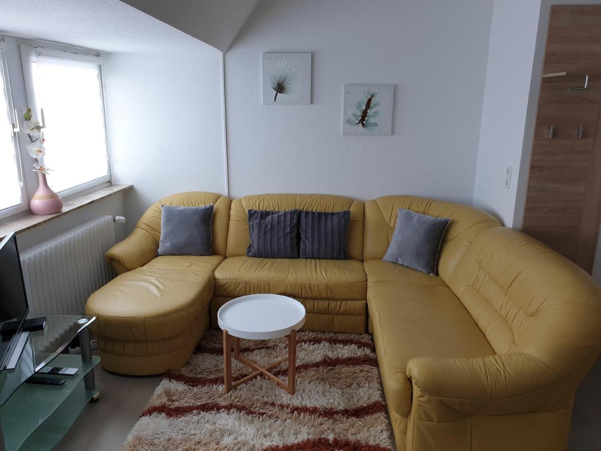 Ferienwohnung Julia Emden Bagian luar foto