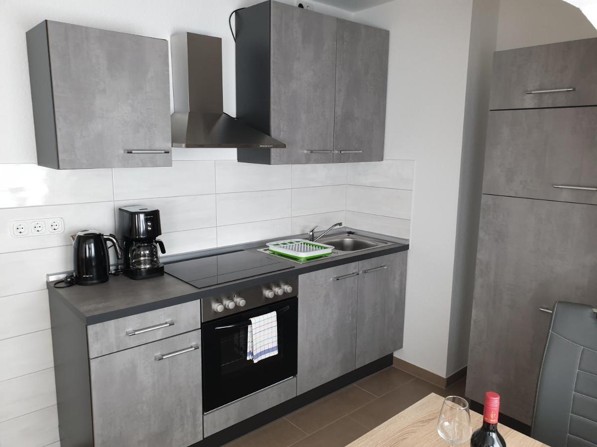 Ferienwohnung Julia Emden Bagian luar foto