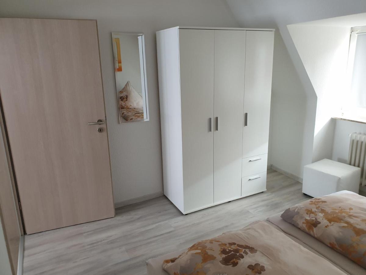 Ferienwohnung Julia Emden Bagian luar foto