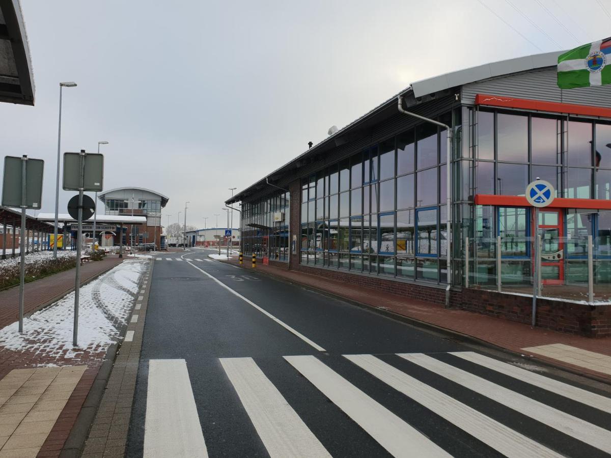 Ferienwohnung Julia Emden Bagian luar foto