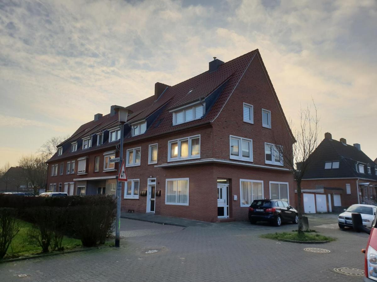 Ferienwohnung Julia Emden Bagian luar foto