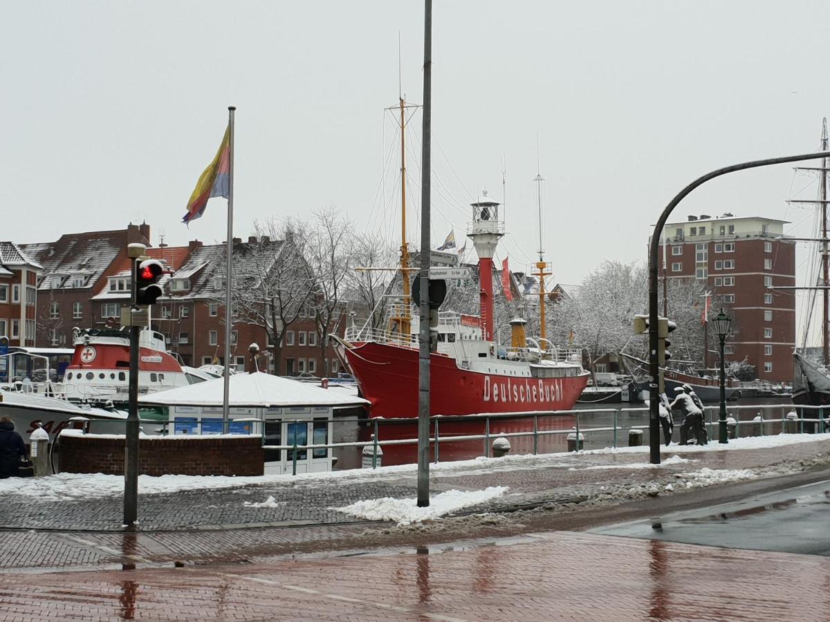Ferienwohnung Julia Emden Bagian luar foto